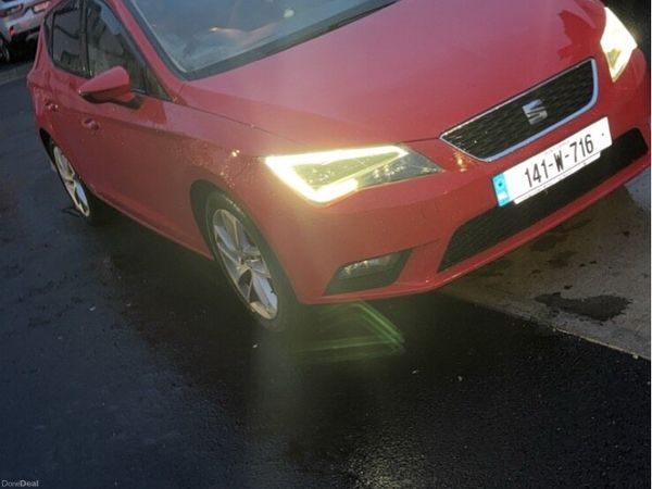 SEAT Leon Estate, Petrol, 2014, Red