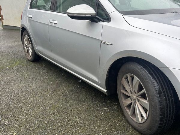 Volkswagen Golf Estate, Diesel, 2015, Silver