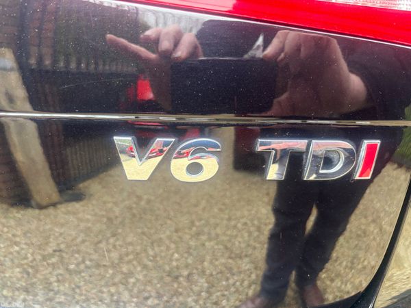 Volkswagen Touareg SUV, Diesel, 2018, Black