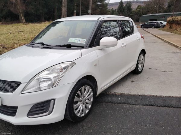 Suzuki Swift Hatchback, Petrol, 2013, White
