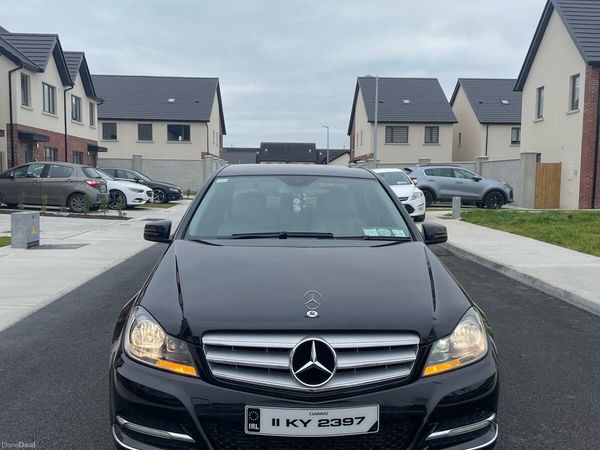 Mercedes-Benz C-Class Saloon, Diesel, 2011, Black
