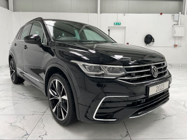 Volkswagen Tiguan SUV, Petrol Hybrid, 2023, Black
