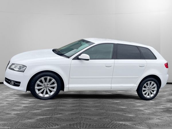 Audi A3 Hatchback, Petrol, 2013, White