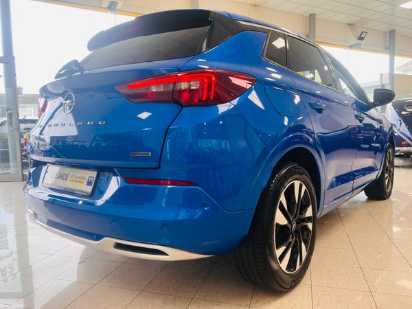 Opel Grandland X SUV, Petrol Plug-in Hybrid, 2024, Blue