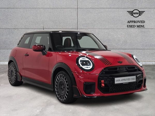Mini Cooper Hatchback, Petrol, 2025, Red