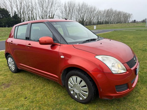 Suzuki Swift Hatchback, Petrol, 2010, Orange