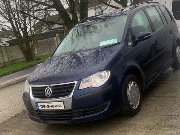 Volkswagen Touran MPV, Diesel, 2009, Blue