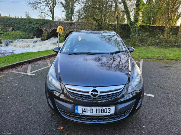 Opel Corsa Hatchback, Petrol, 2014, Black