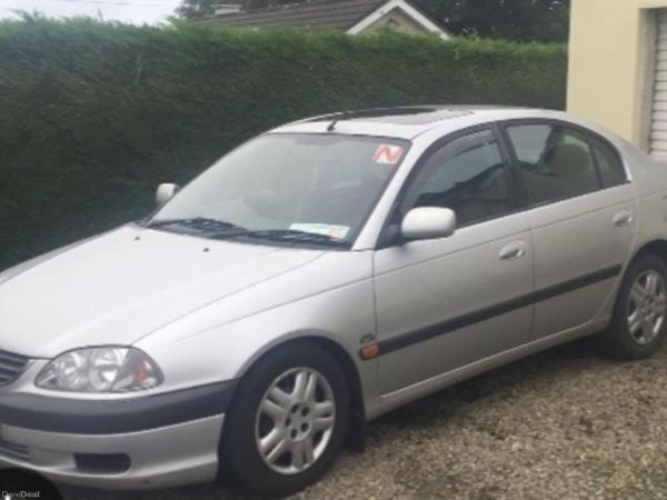 Ford Fiesta Hatchback, Petrol, 1999, Silver