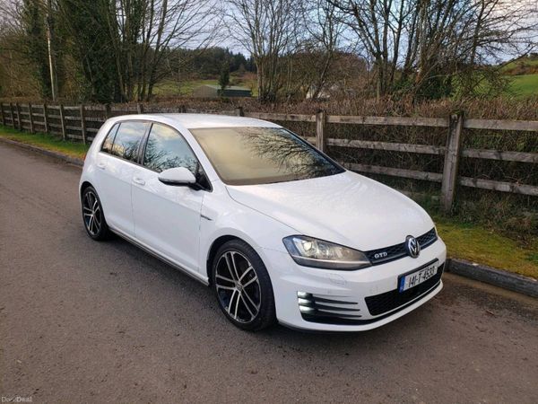 Volkswagen Golf Hatchback, Diesel, 2014, White