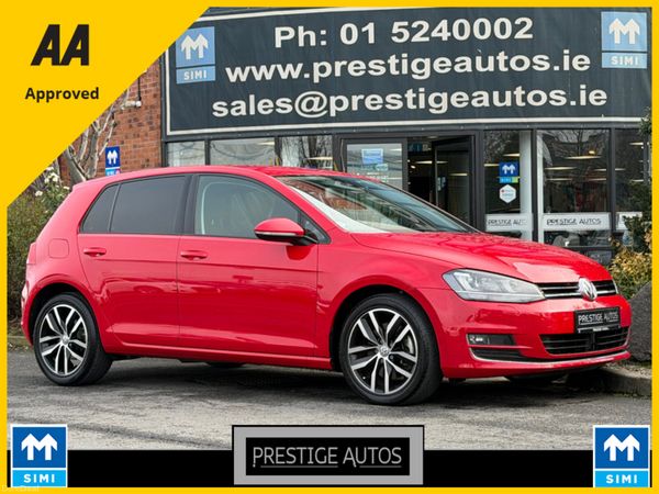 Volkswagen Golf Hatchback, Petrol, 2014, Red