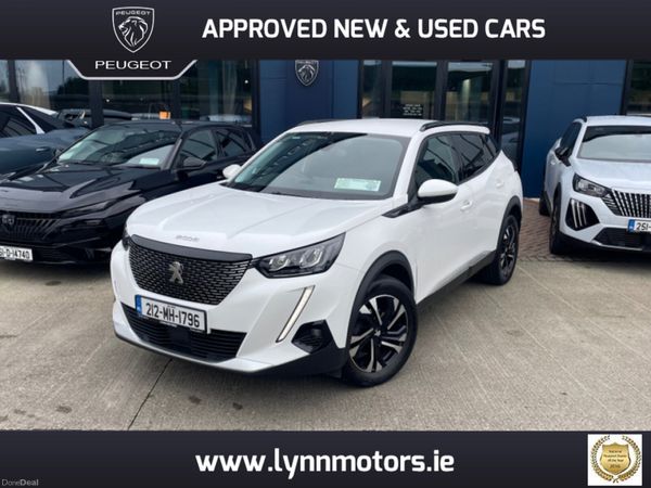 Peugeot 2008 MPV, Petrol, 2021, White