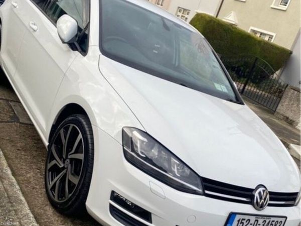 Volkswagen Golf Hatchback, Petrol, 2015, White