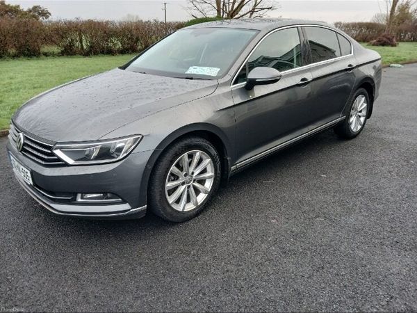 Volkswagen Passat Saloon, Diesel, 2016, Grey