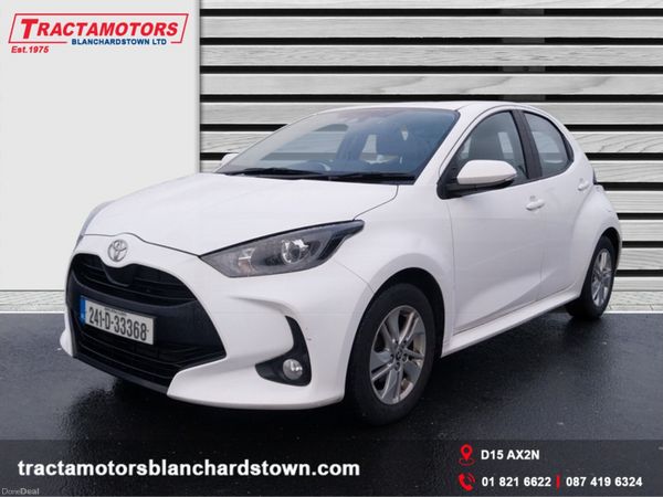 Toyota Yaris Hatchback, Petrol, 2024, Black