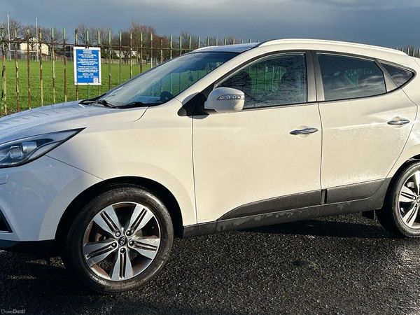 Hyundai ix35 SUV, Diesel, 2015, White