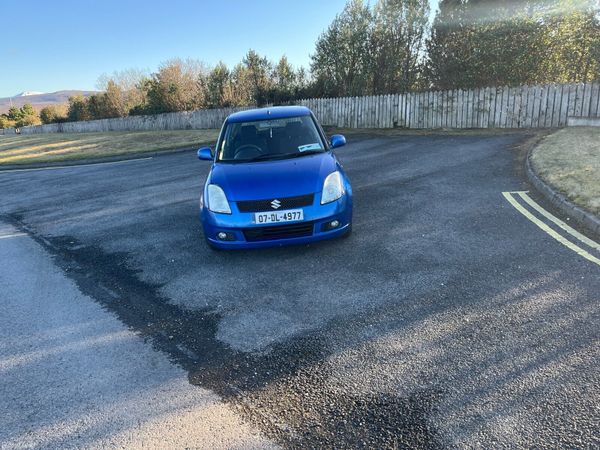 Suzuki Swift Hatchback, Petrol, 2007, Blue