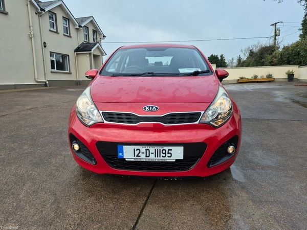 Kia Rio Hatchback, Petrol, 2012, Red