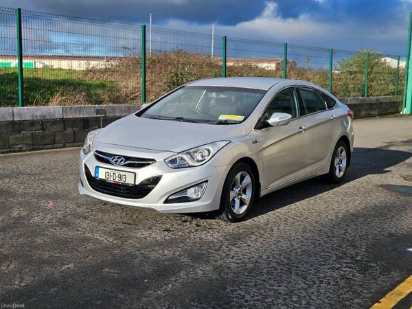 Hyundai i40 Saloon, Diesel, 2013, Silver