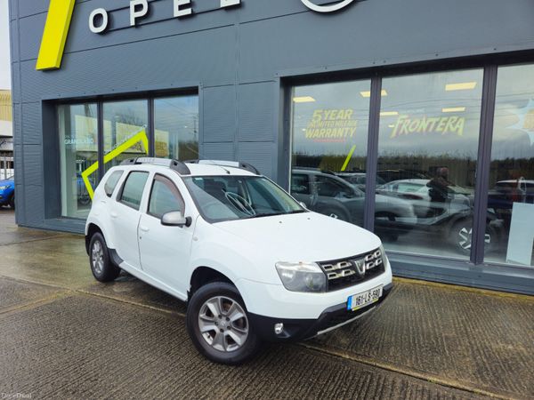 Dacia Duster SUV, Diesel, 2016, White