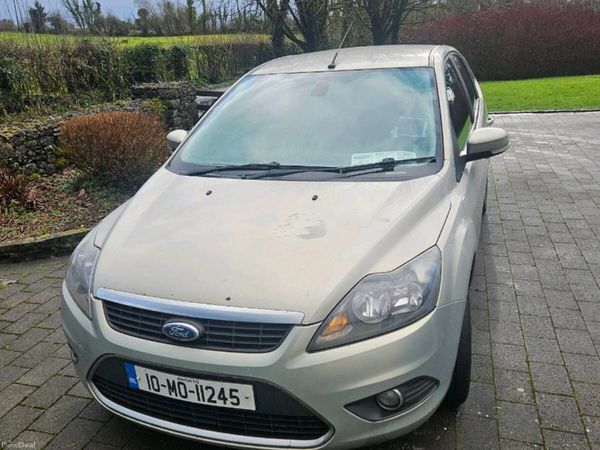 Ford Focus Hatchback, Diesel, 2010, Silver