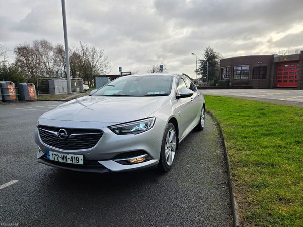 Opel Insignia Hatchback, Diesel, 2017, Grey