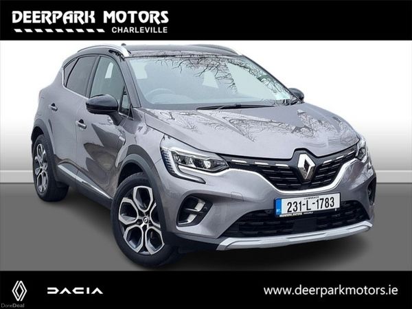 Renault Captur Hatchback, Petrol, 2023, Grey