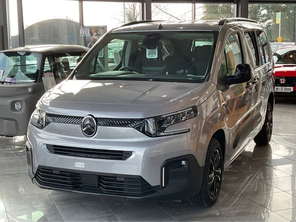 Citroen Berlingo Multispace MPV, Diesel, 2026, Silver