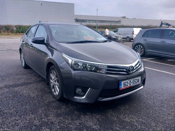 Toyota Corolla Saloon, Diesel, 2016, Grey