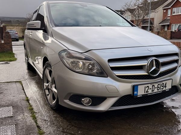 Mercedes-Benz B-Class MPV, Diesel, 2012, Silver
