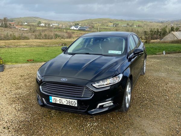 Ford Mondeo Hatchback, Diesel, 2019, Black