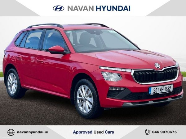 Skoda Kamiq Hatchback, Petrol, 2025, Red