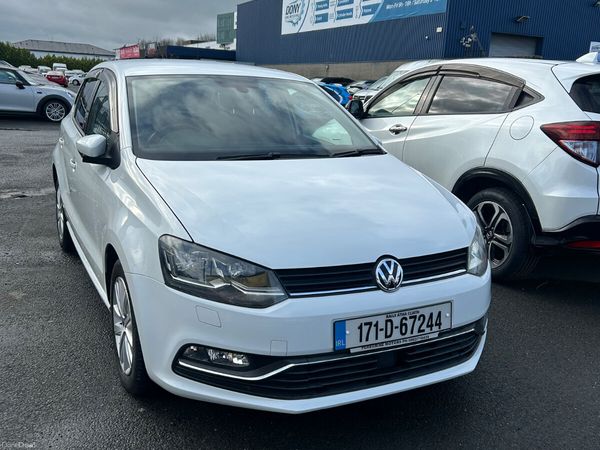Volkswagen Polo Hatchback, Petrol, 2017, White