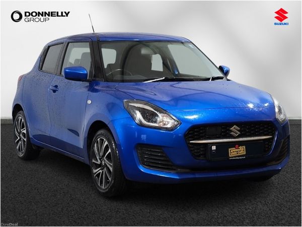 Suzuki Swift Hatchback, Petrol, 2023, Blue