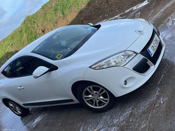 Renault Megane Coupe, Diesel, 2013, White
