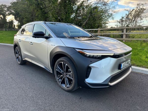 Toyota bZ4X Estate, Electric, 2024, Silver