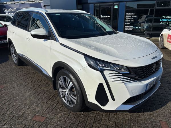 Peugeot 5008 MPV, Diesel, 2021, White
