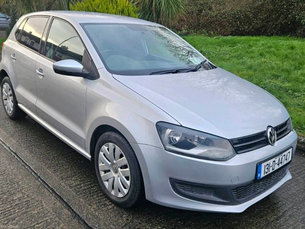 Volkswagen Polo Hatchback, Petrol, 2013, Silver