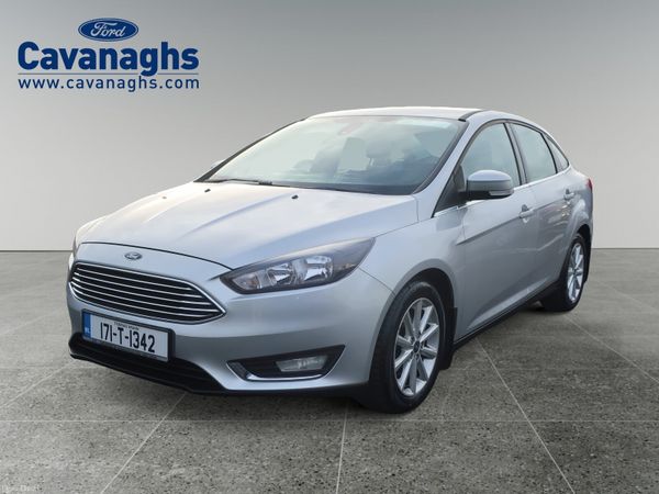 Ford Focus Saloon, Diesel, 2017, Grey