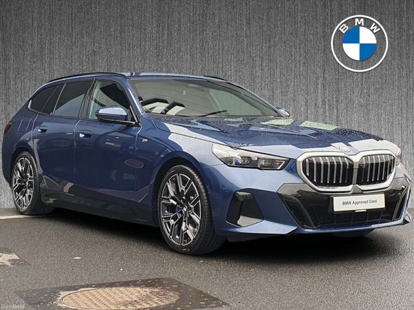 BMW 5-Series Estate, Petrol Plug-in Hybrid, 2025, Blue