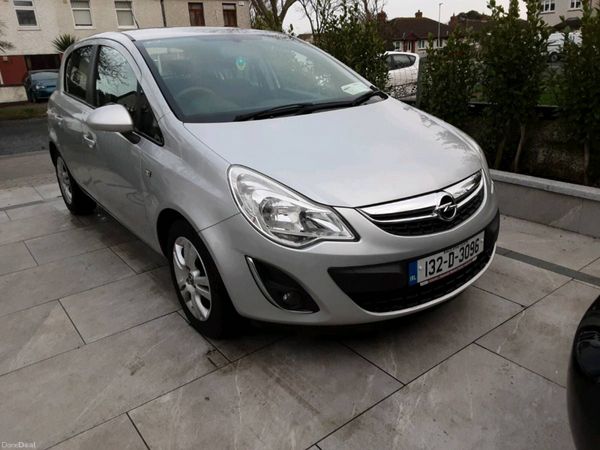 Opel Corsa Hatchback, Petrol, 2013, Silver