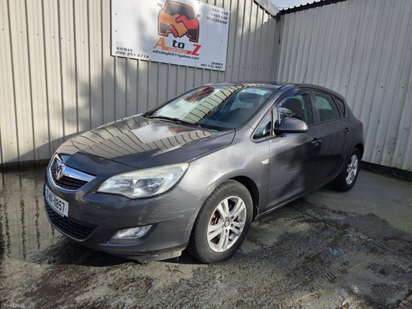 Vauxhall Astra Hatchback, Diesel, 2010, Grey