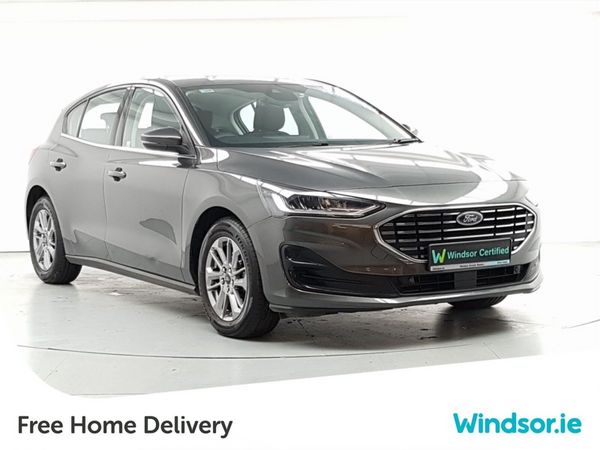Ford Focus Hatchback, Petrol, 2023, Grey