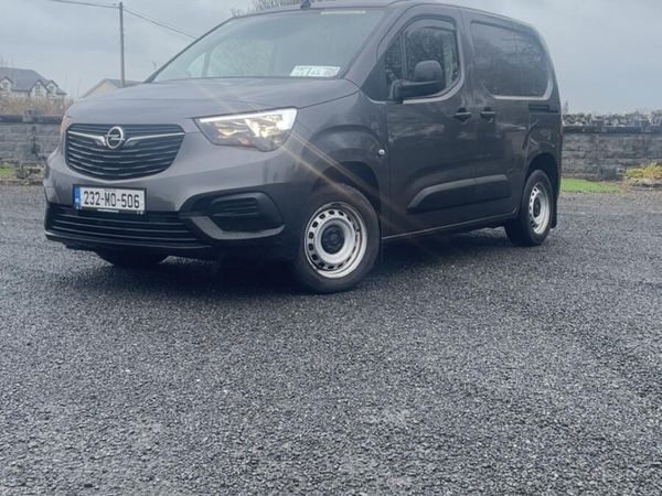 Opel Combo Van, Diesel, 2023, Grey