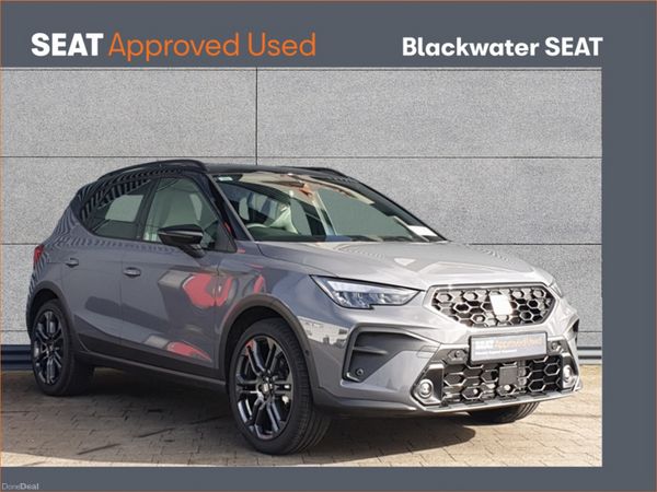 SEAT Arona Hatchback, Petrol, 2026, Grey