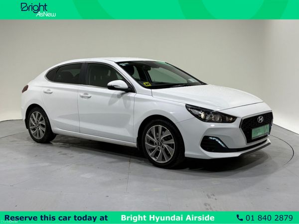 Hyundai i30 Hatchback, Petrol, 2020, White