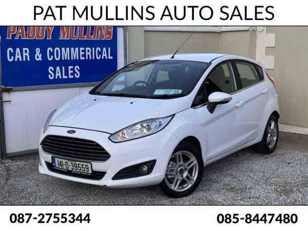 Ford Fiesta Hatchback, Petrol, 2014, White