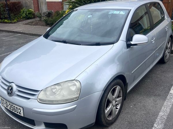 Volkswagen Golf Hatchback, Petrol, 2007, Silver