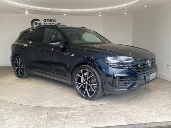Volkswagen Touareg SUV, Petrol Hybrid, 2022, Blue