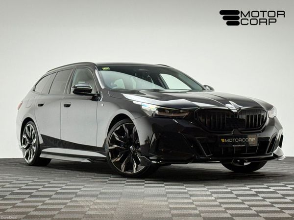 BMW 5-Series Estate, Petrol Plug-in Hybrid, 2025, Black